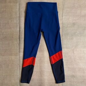 WILO Women’s Blue/Red Colorblock 7/8 Leggings, NWOT, Size Large